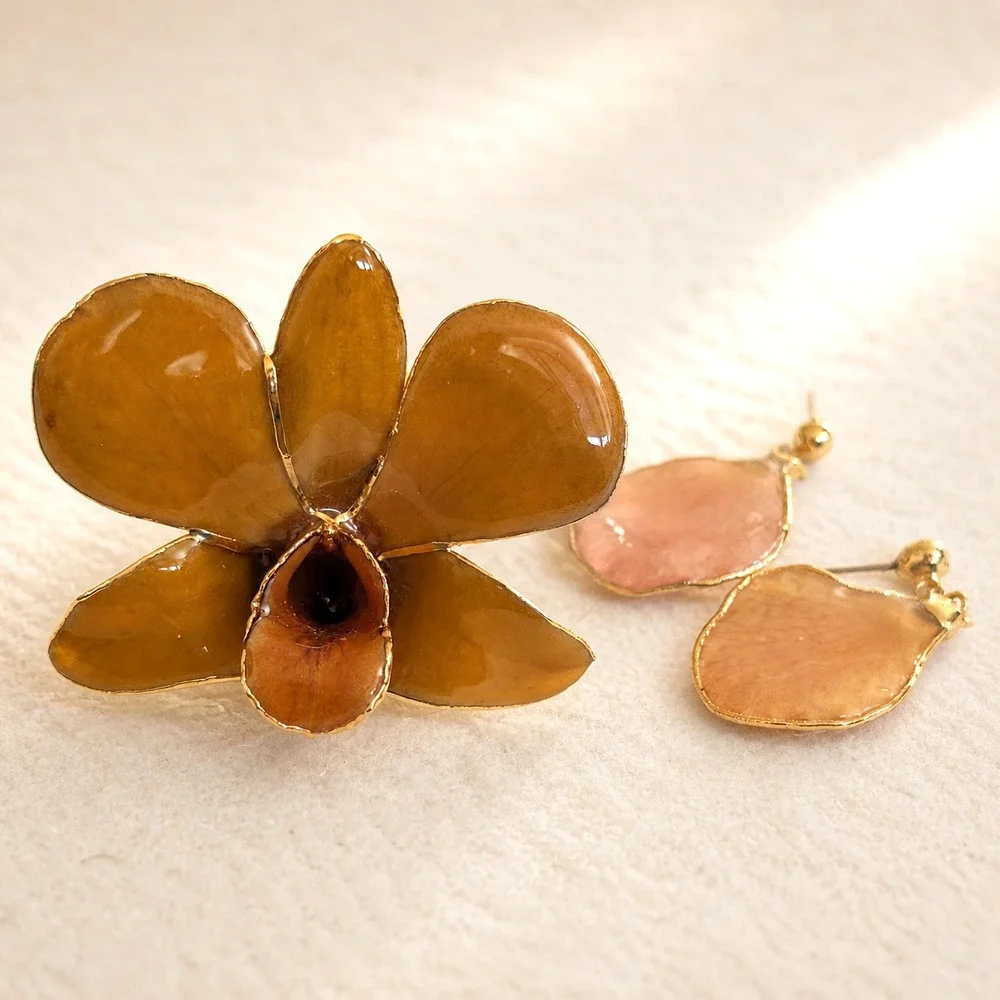 Vintage SPK Tai Flora Real Orchid Brooch & Earring Set 24kt Gold Plate Orig Box